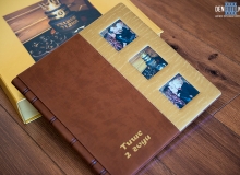 Книга с тремя фотоокнами